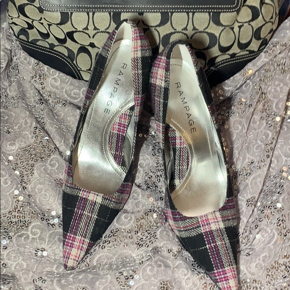 Rampage Heels - Picture 2 of 8